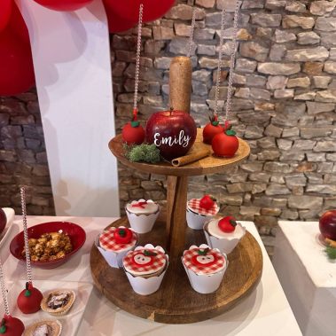 Πρώτα Γενέθλια της Emily με Θέμα : “Μήλο & Κανέλα” στο Οινοποιείο Ζαχαίος